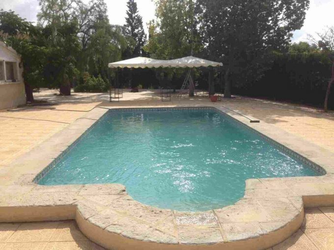 Ref BSPCI-444, A 404m2 detached villa with swimming pool for sale in Villajoyosa, Alicante, Spain.