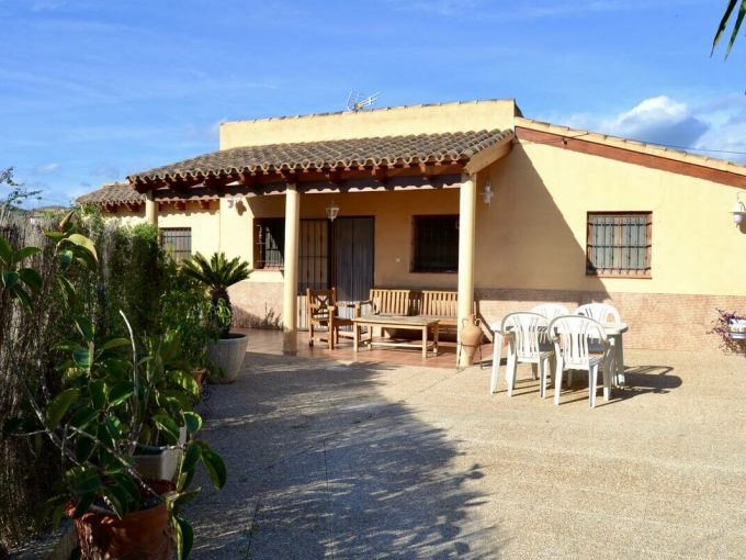 Ref BSPCI-638, A 65m2 country quaint detached villa for sale in Villajoyosa, Alicante, Spain.