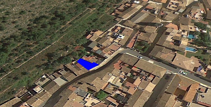80m2 urban land for building for sale in C/ San Miguel