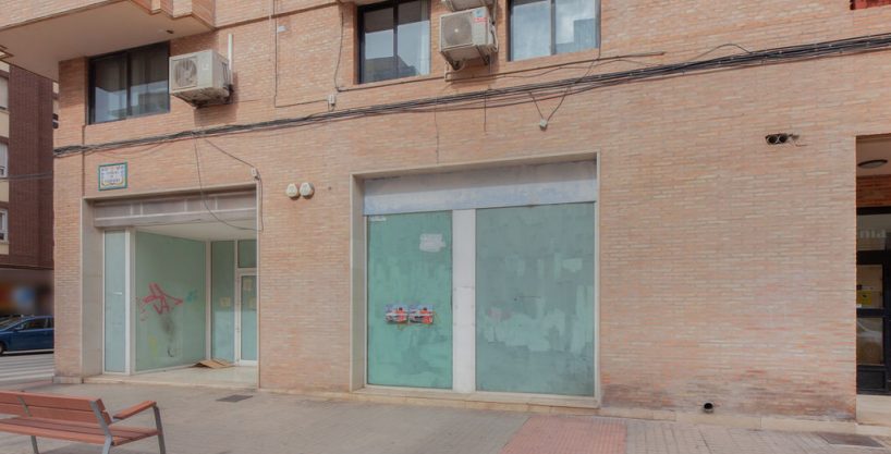 200m2 business premises for sale in Av Valencia