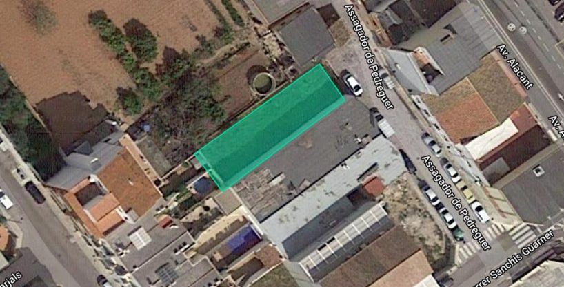 253m2 urban land for building for sale in C/ Sanchís Guarner