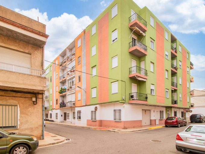 84m2 apartment for sale in C/ Valencia