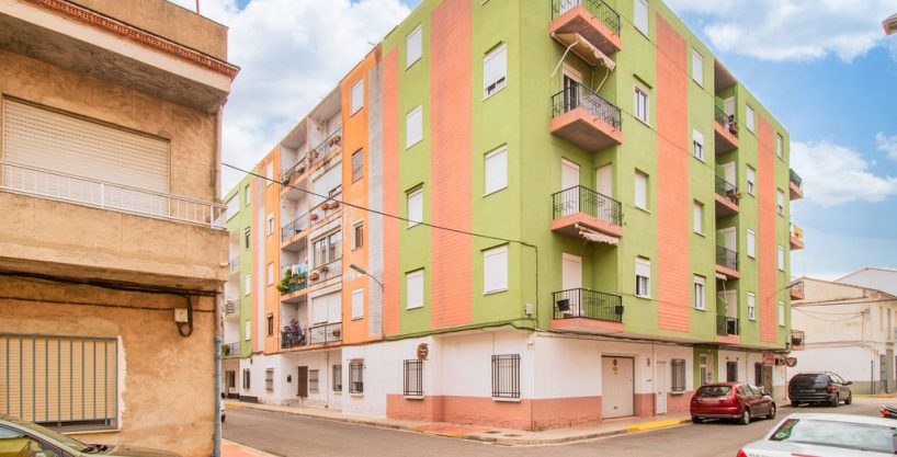 84m2 apartment for sale in C/ Valencia