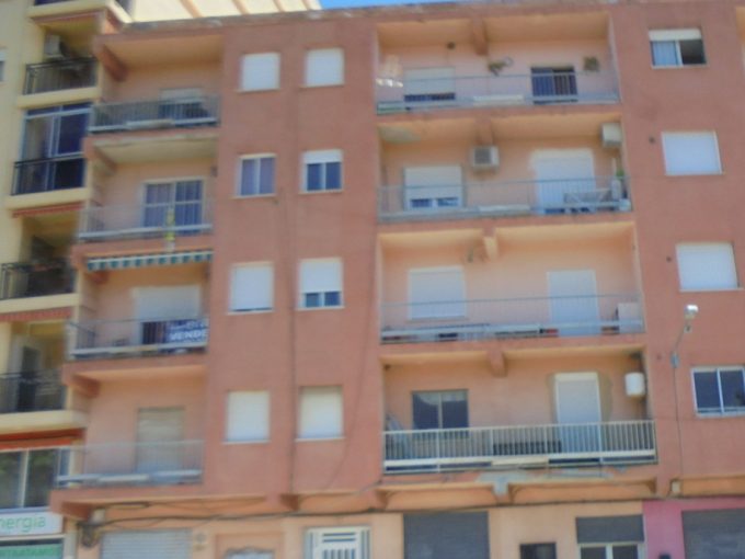 100m2 apartment for sale in Av Comunidad Valenciana