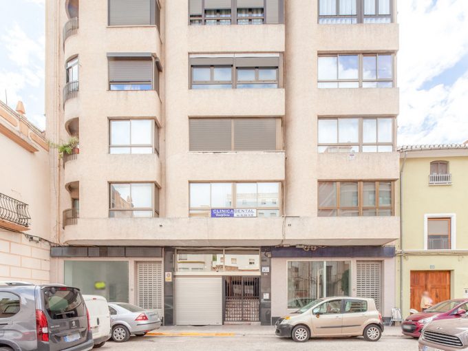 131m2 apartment for sale in C/ Mayor