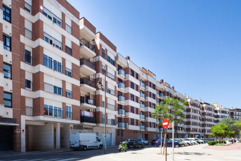 78m2 apartment for sale in C/ Requena