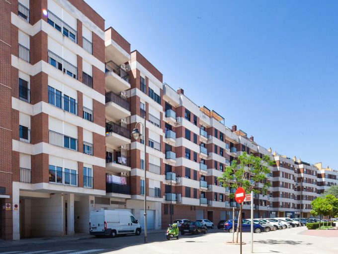 78m2 apartment for sale in C/ Requena