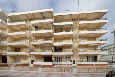 60m2 beach apartment for sale in C/ Llauri - Ed. Costa Blanca