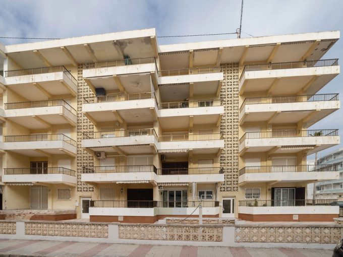 60m2 beach apartment for sale in C/ Llauri - Ed. Costa Blanca