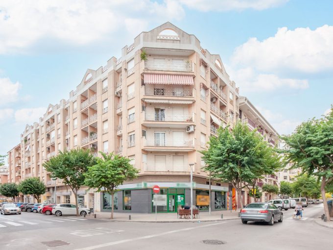 108m2 apartment for sale in C/ Benicanena