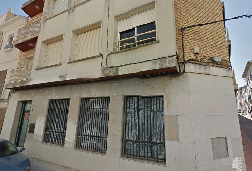75 m2m2 business premises for sale in Calle Major. Rafelcofer