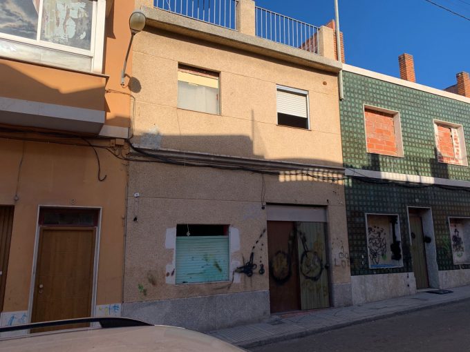 57m2 townhouse for sale in CALLAO