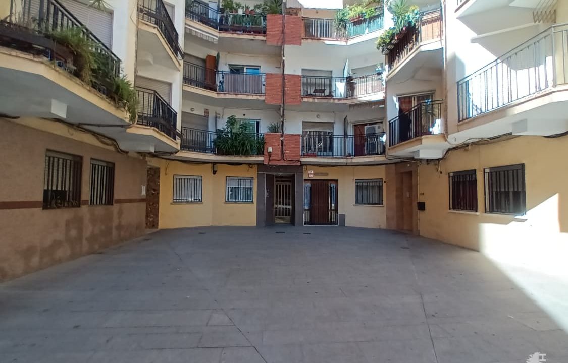 40 m2m2 apartment for sale in Avenida República Argentina. Gandia