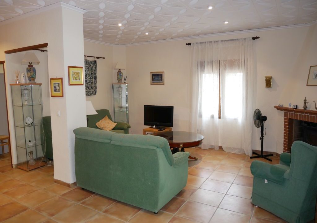 335m2 5 bedroom villa with large pool for sale in La Drova Barx Valencia Spain25
