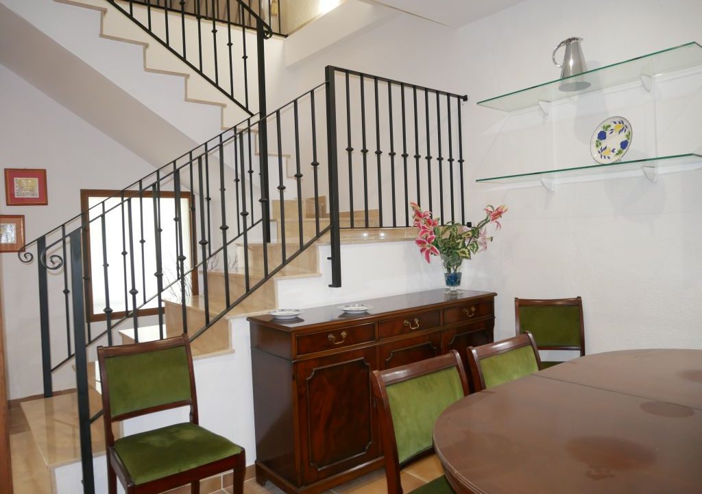 335m2 5 bedroom villa with large pool for sale in La Drova Barx Valencia Spain4