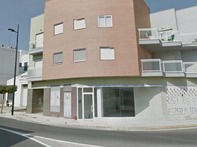 EXCCS-01521-0001. A 39 parking and storeroom for sale in Villalonga Valencia Spain