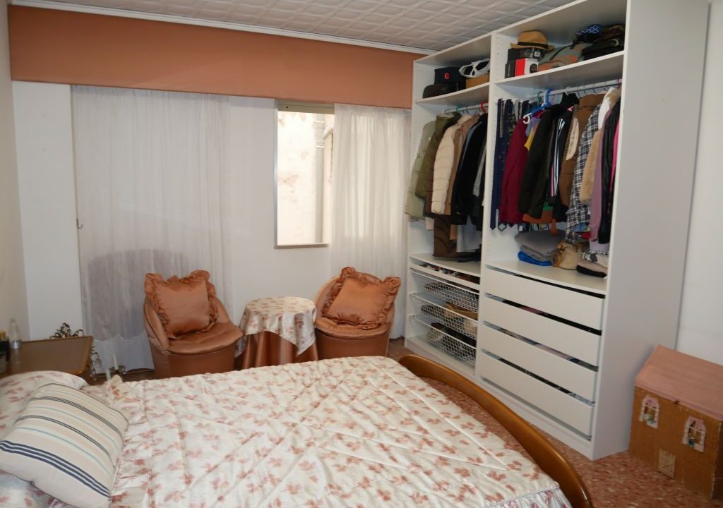 152m2 apartment for sale with lift in avenida republica argentina gandia valencia3