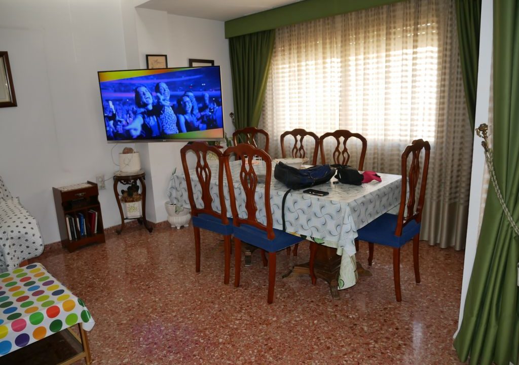 152m2 apartment for sale with lift in avenida republica argentina gandia valencia30