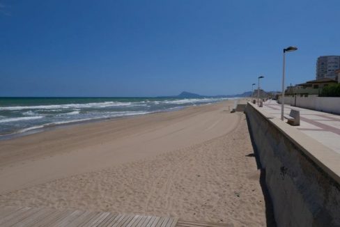 EXCCS-00917-0001. A 50 not viewable apartment 260m from the beach for sale in Playa de Daimus Valencia Spain