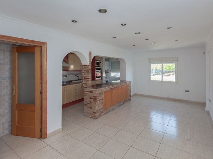 EXCCH-53644-0001. A 64 apartment close to the university for sale in Grau de Gandia Valencia Spain