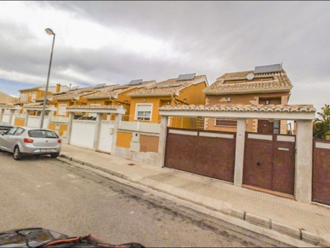 EXCCL-00613-0001. A 201 semi detached villa for sale in Gandia Valencia Spain